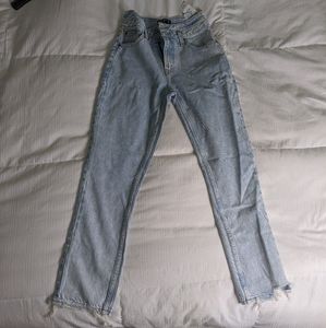 Women's Abercrombie & Fitch Mom Jean size 00